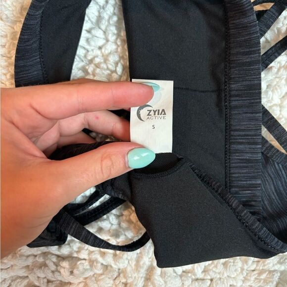 Ziya Active Sports Bra - Picture 3 of 4